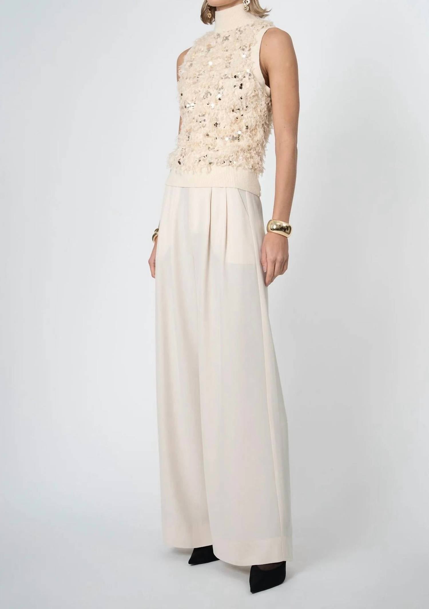 Nonchalant Label - Wila Top