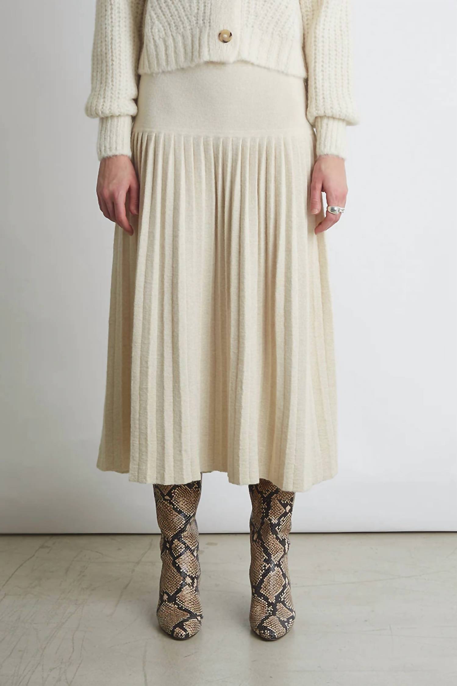 Eleven Six - Lea Pleated Skirt