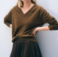 White + Warren - Cashmere V-neck Top