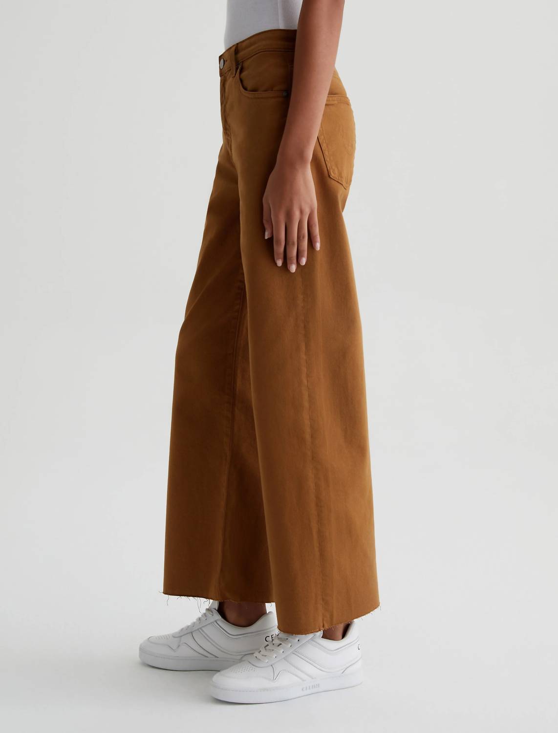 Saige Wide Leg Crop Jeans