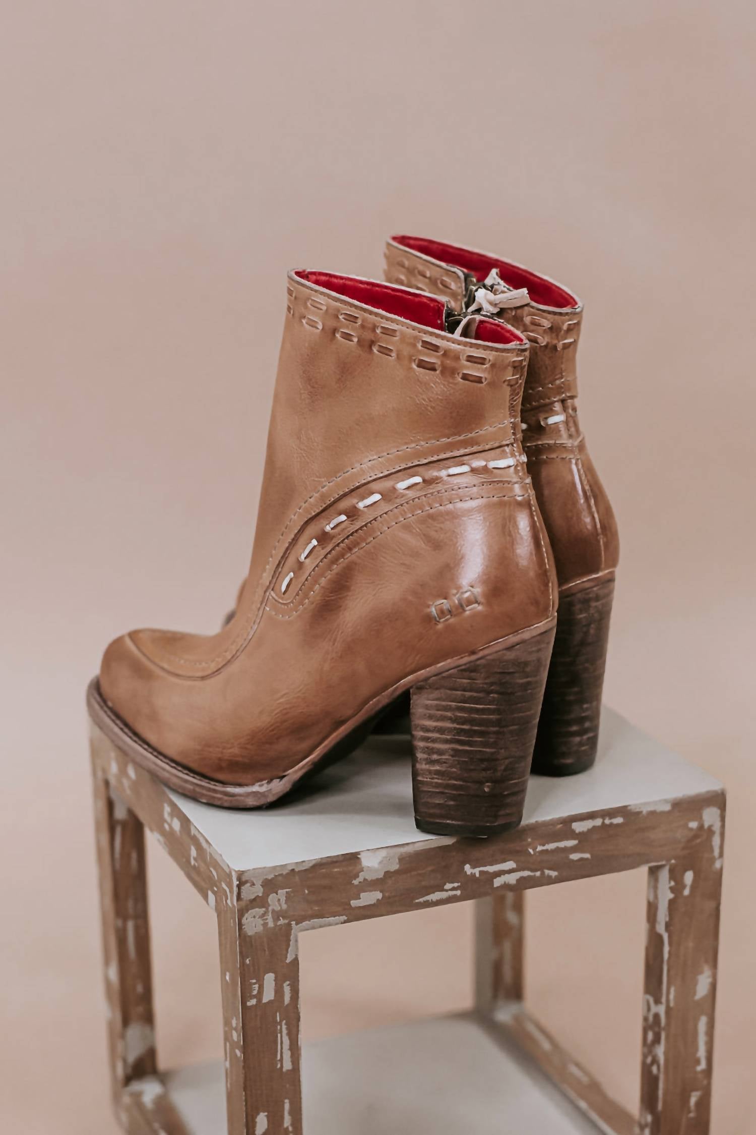 Bedstu - Women's Yuno Leather Boots