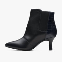 Clarks - Women's Kataleyna Glow Pointed Ankle Boots