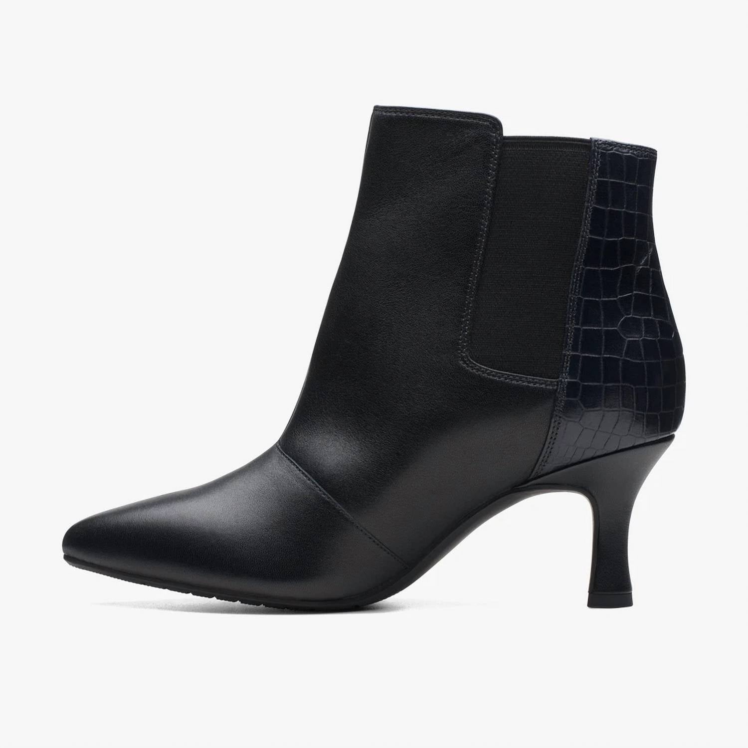 Clarks - Women's Kataleyna Glow Pointed Ankle Boots