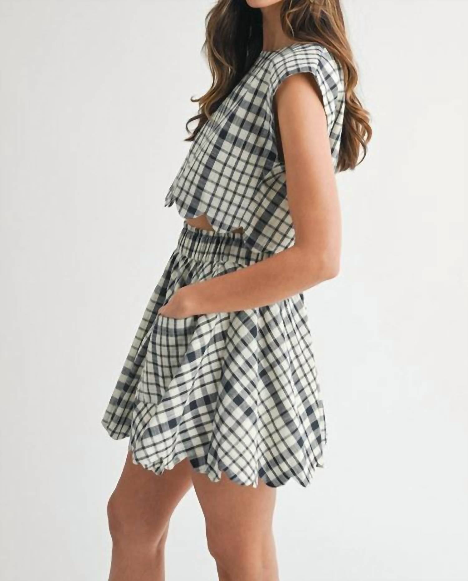 Mable - Bold Gingham Plaid Top