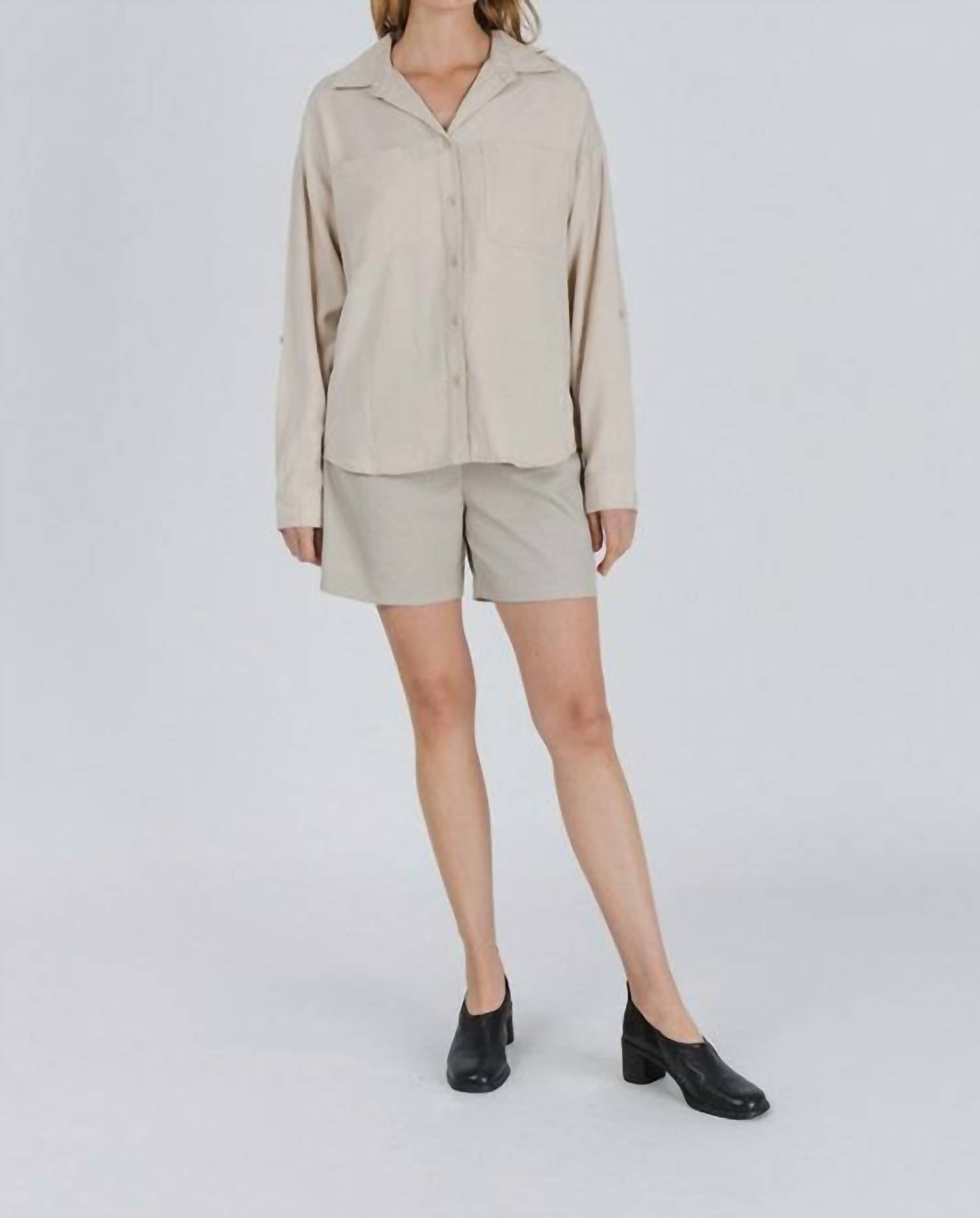 Mod Ref - Austin Button Up Top