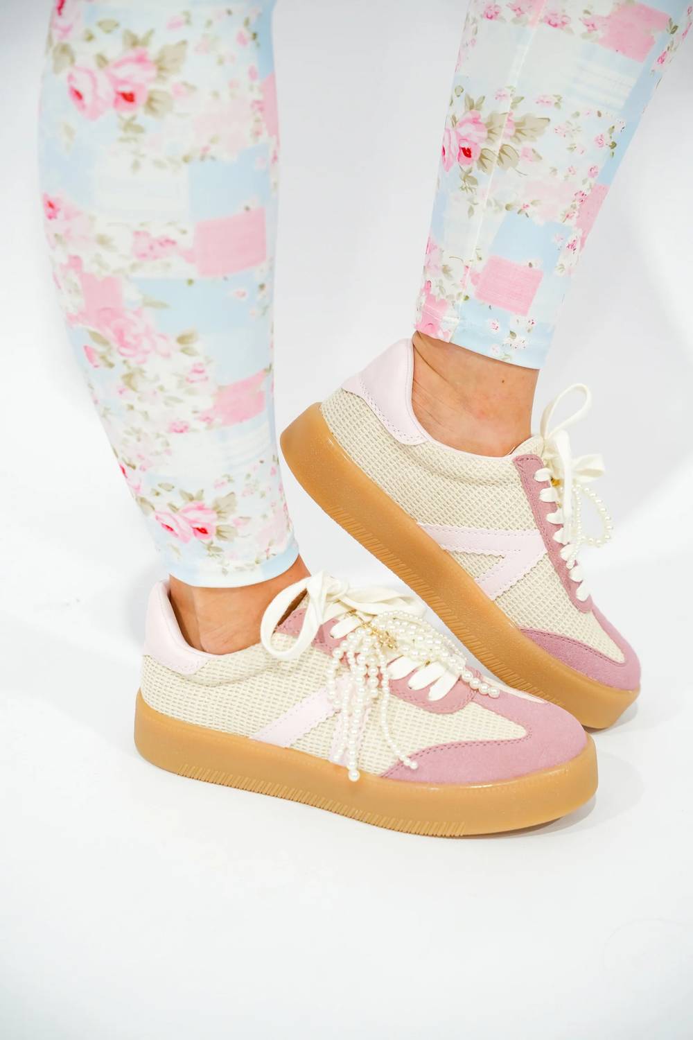Mia - Women's Axel Woven Sneaker