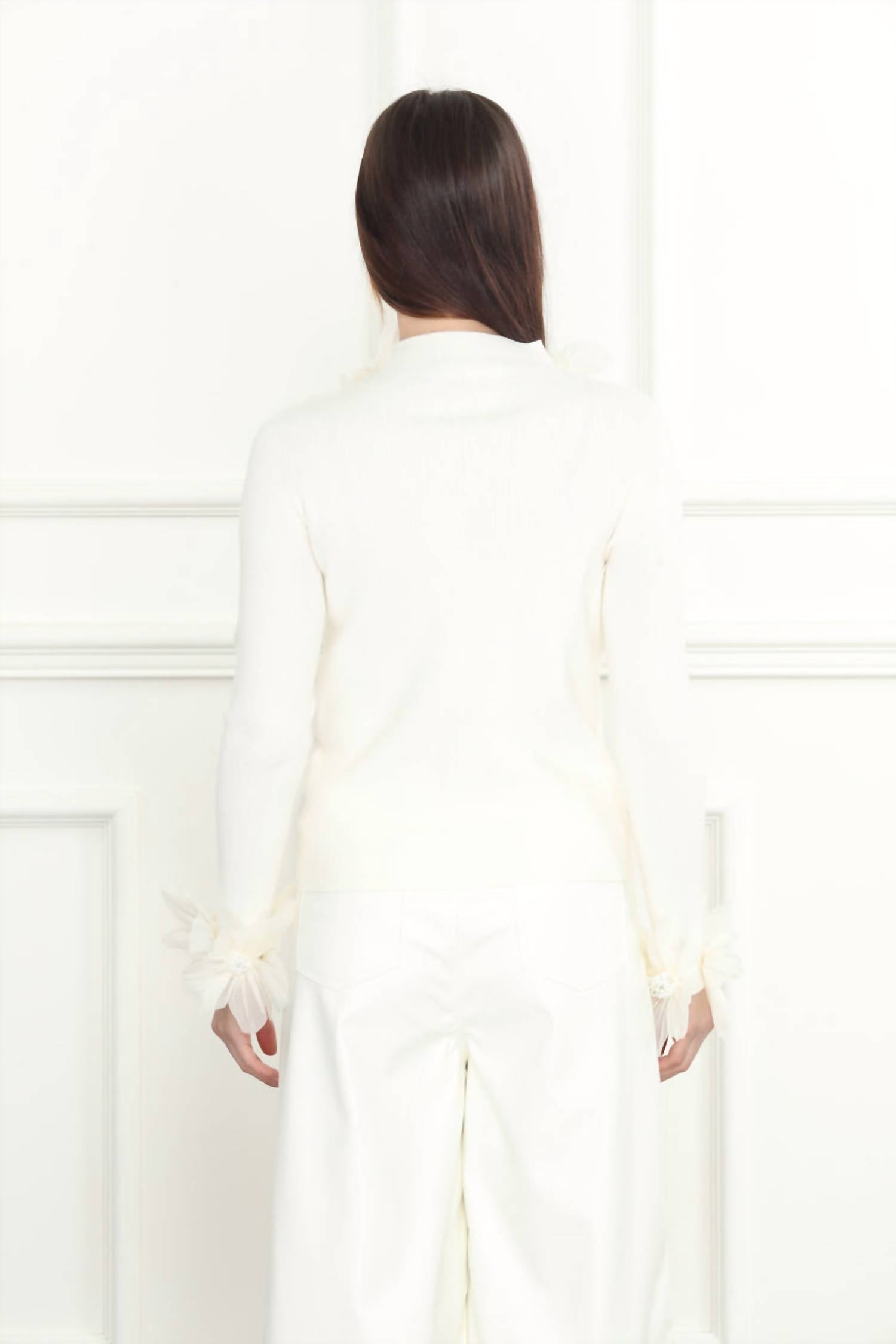 Zero Degree Celsius - 3d Flower Sweater