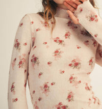 Lovlov - Soft Floral Thumbhole Top