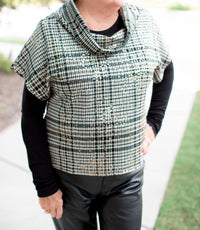 Isle - Clyde Favorite Top
