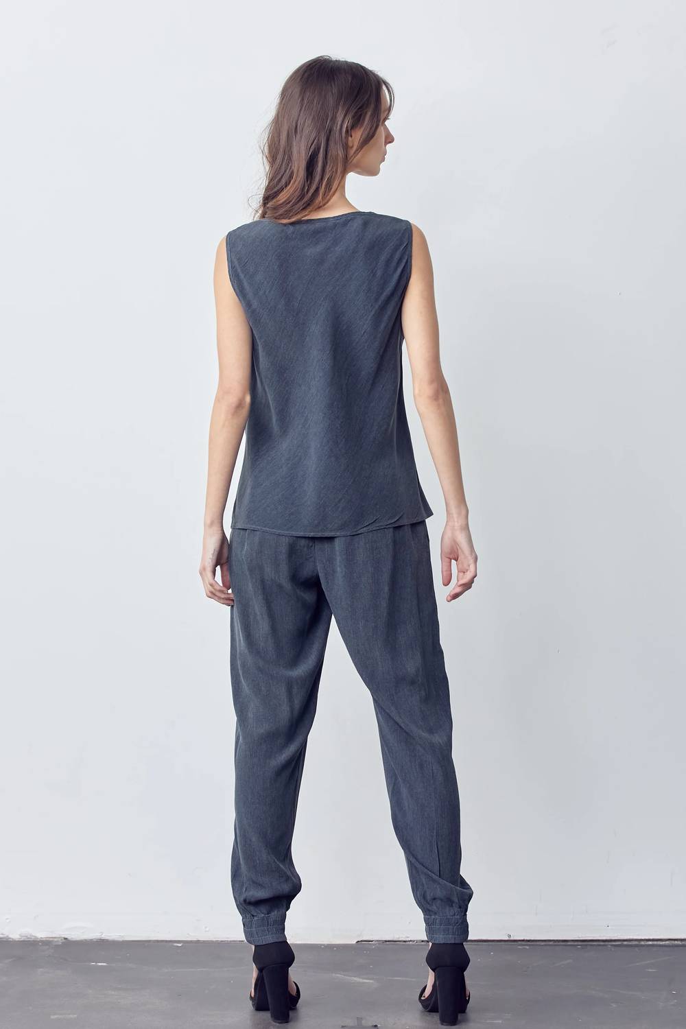 Maven West - Slate Scoop-Neck Tank Top