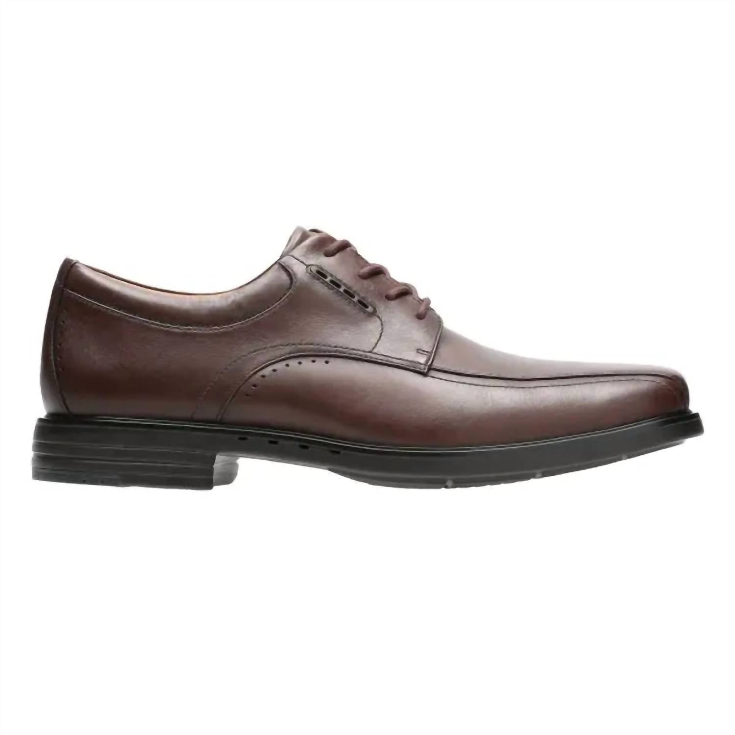 Clarks - Men's Un Kenneth Dress Shoe