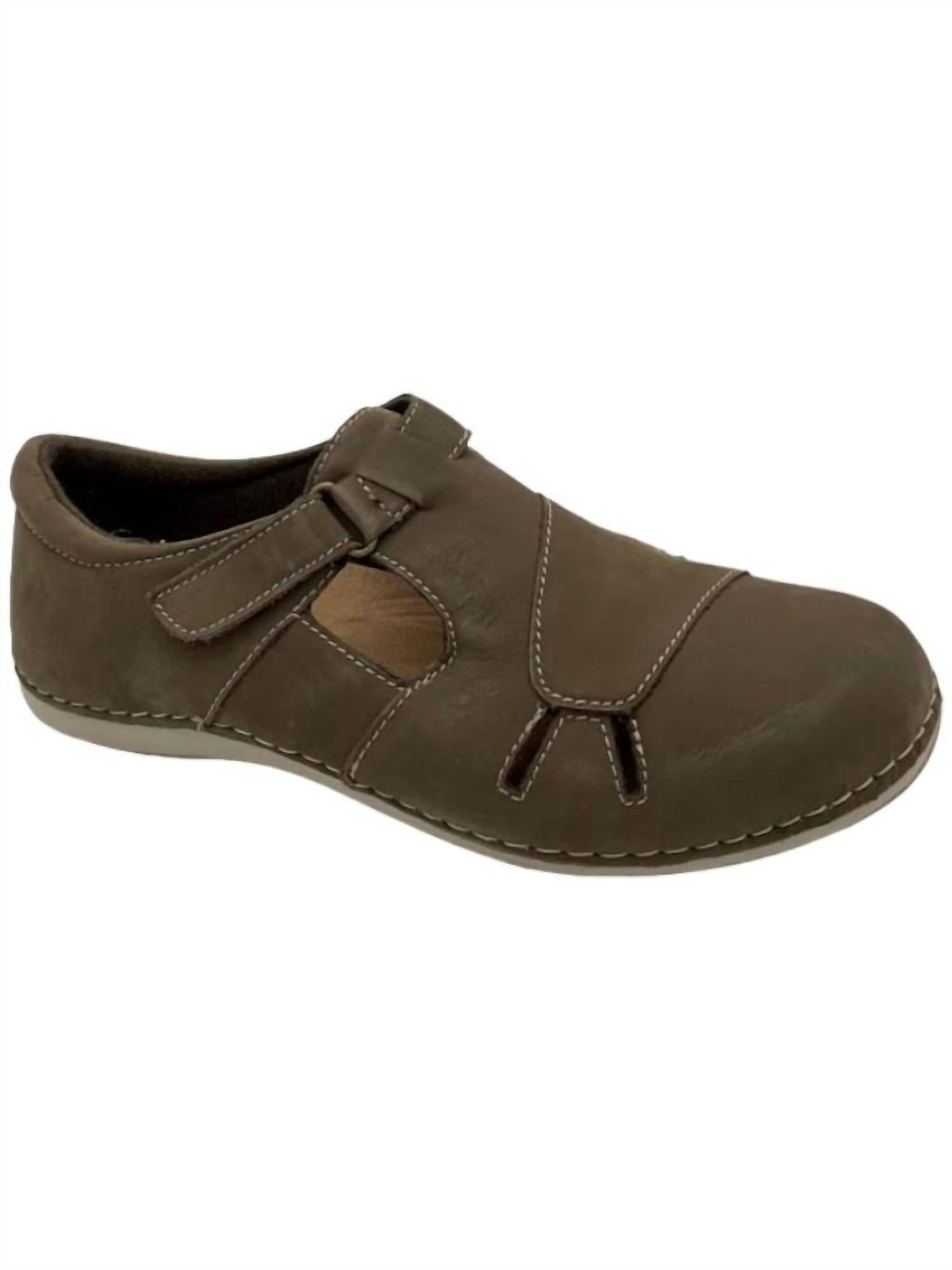 EARTH Women's Penny Adjustable Slip-ons in mushroom nubuck - women's flats