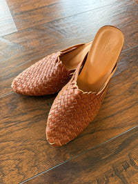 Village Thrive - Women's Palma Leather Heeled Mules