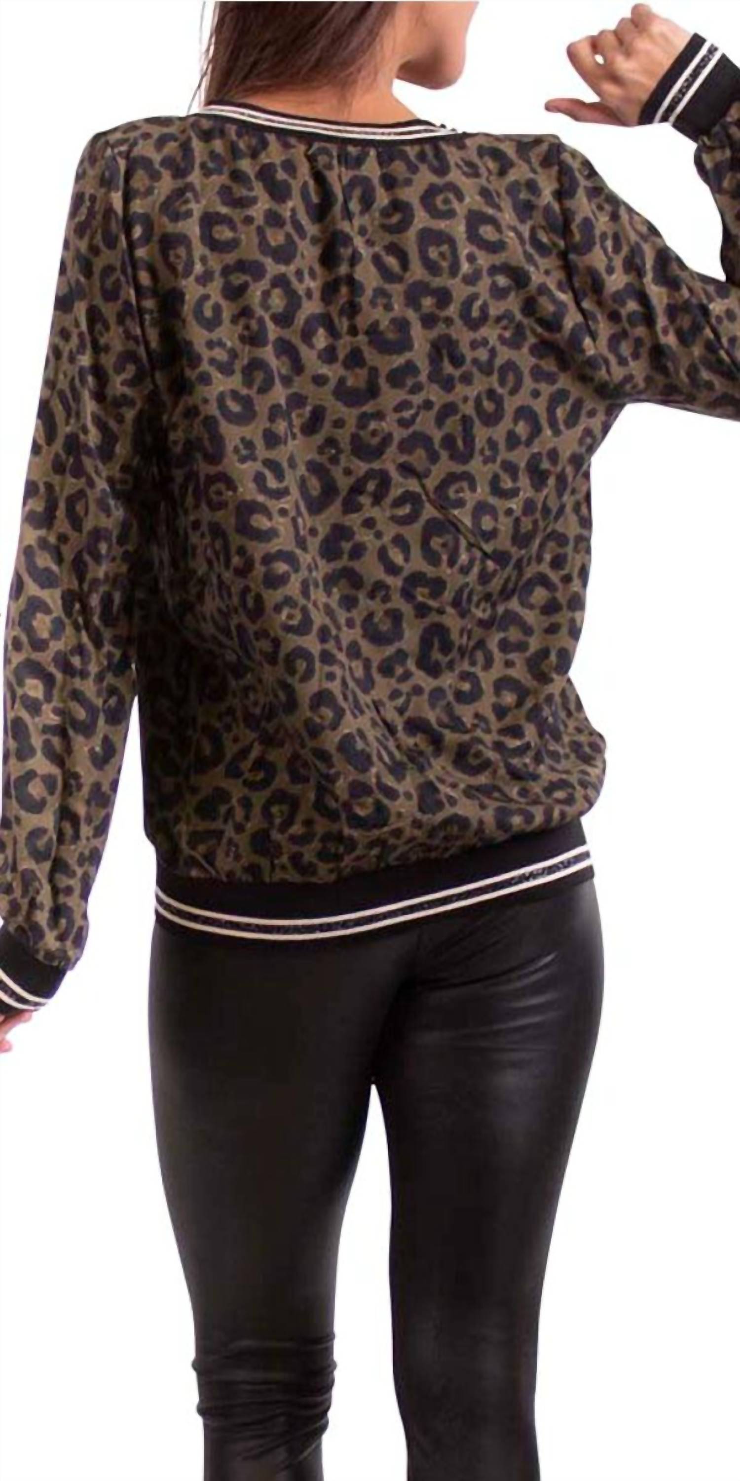 Gigi Moda - Daralice Leopard Long Sleeve Blouse