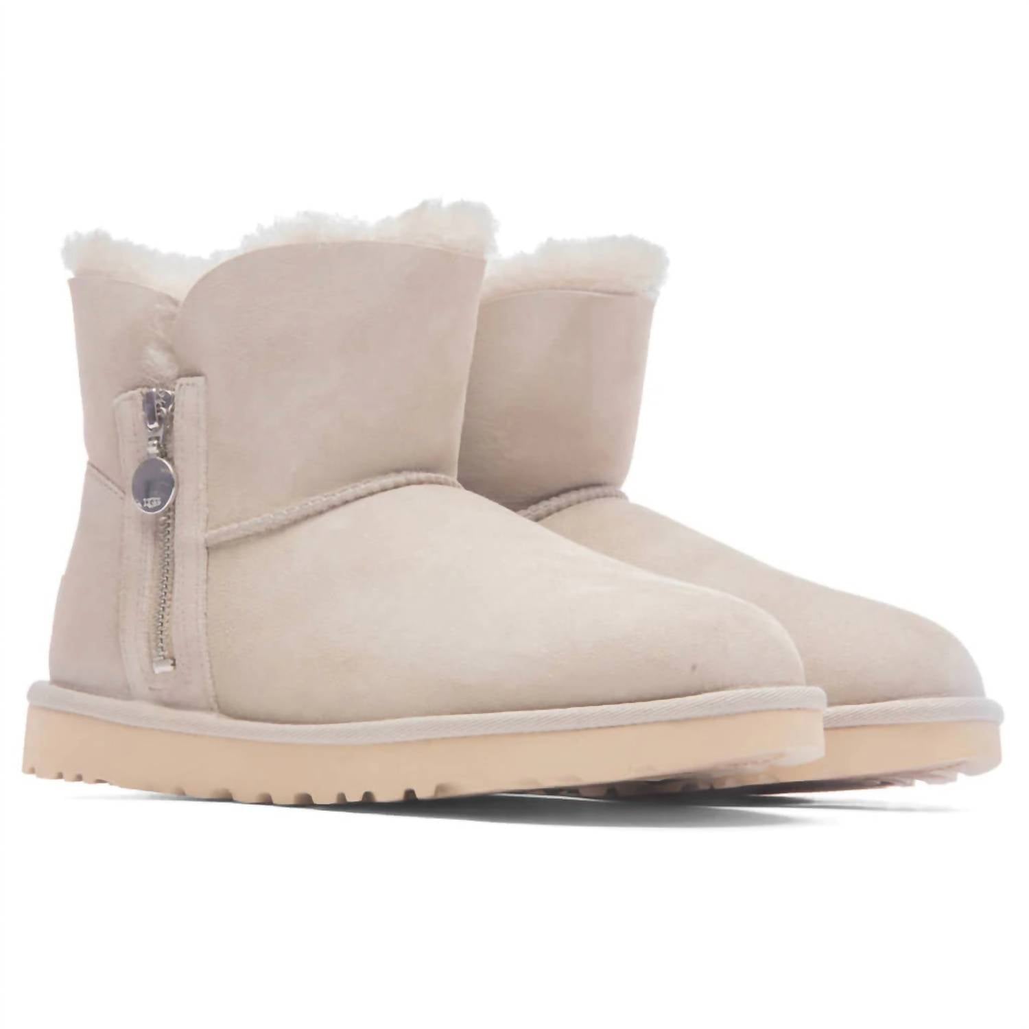 Ugg - Women's Bailey Zip Mini Boots