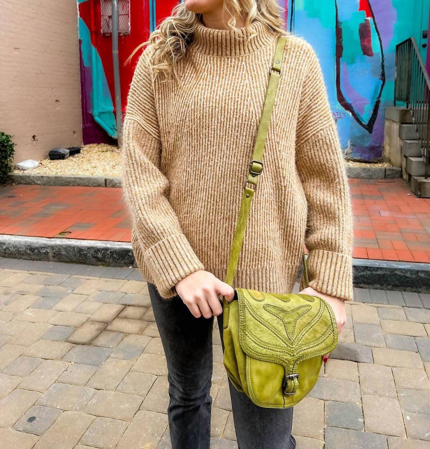 American Darling - Women's Leather Crossbody Bag