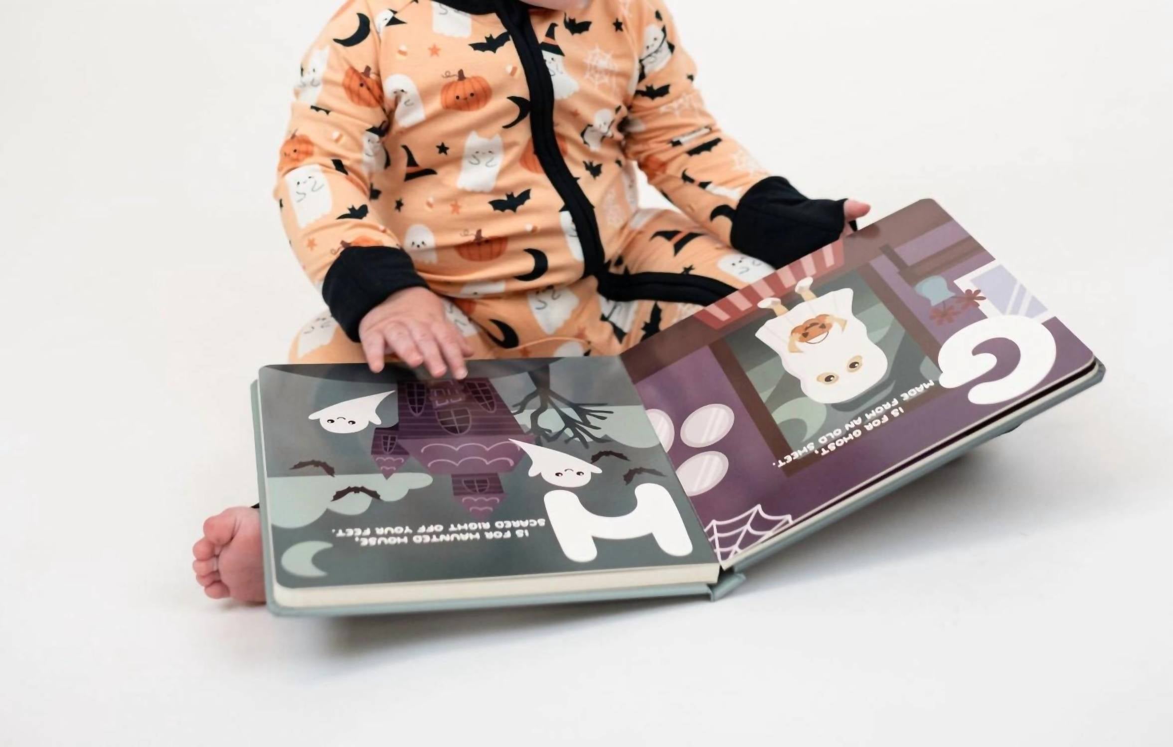 Emerson And Friends - Boo-tastic Glow-in-the-dark Halloween Bamboo Convertible Sleeper