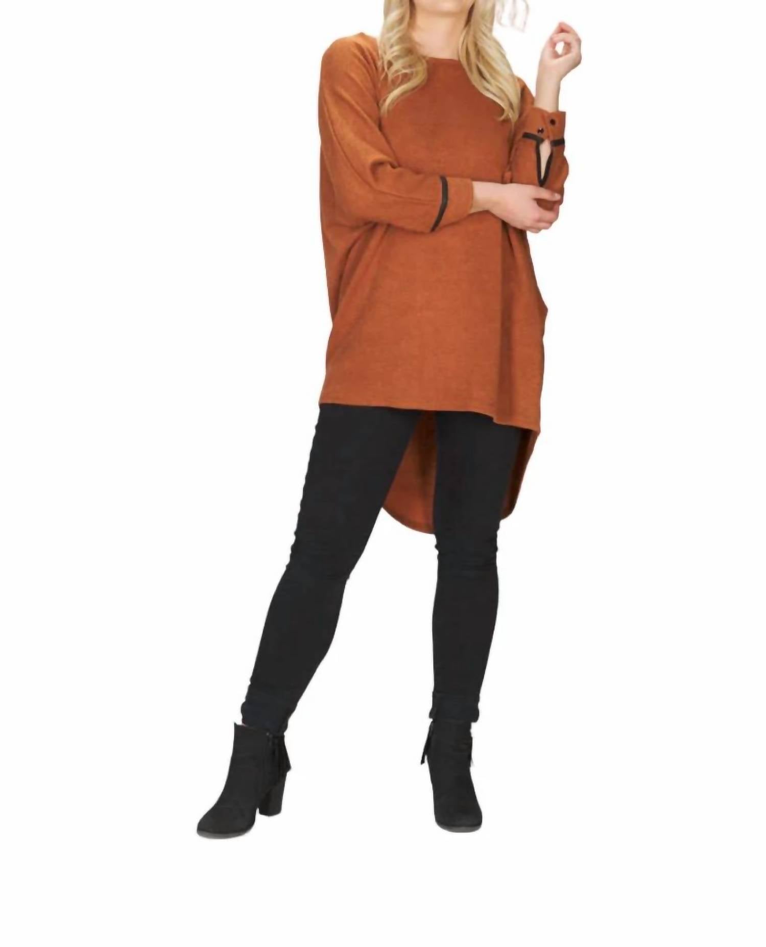 Papillon - Textured Oversize Sweater With Leather Look Trim