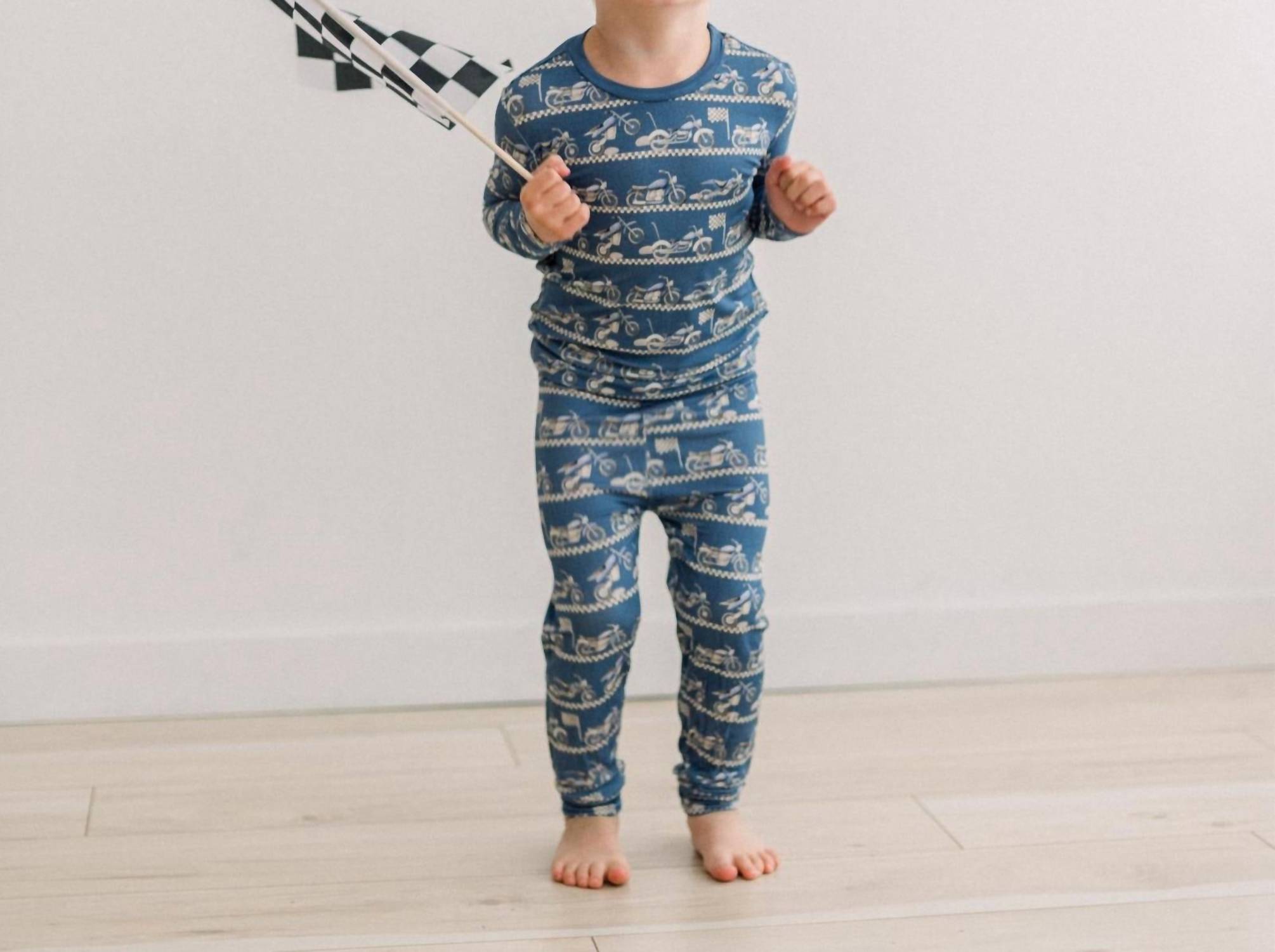 Kickee - Boy's Long Sleeve Pajama Set