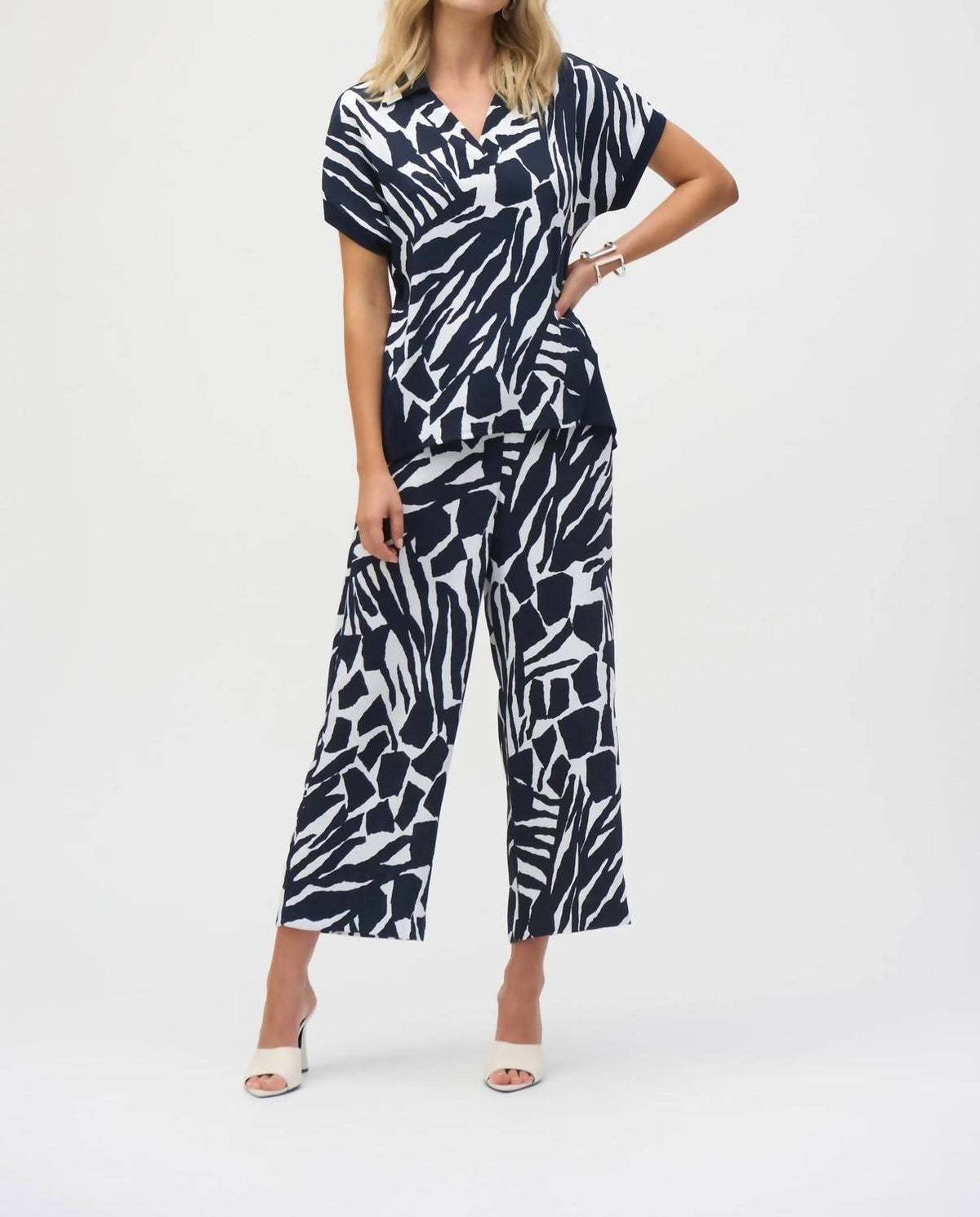 Joseph Ribkoff - Abstract Print Boxy Top