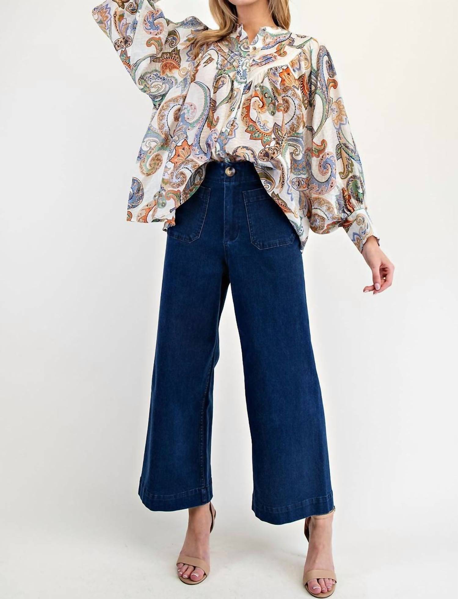 Ee:Some - Paisley Printed Bubble Sleeve Top