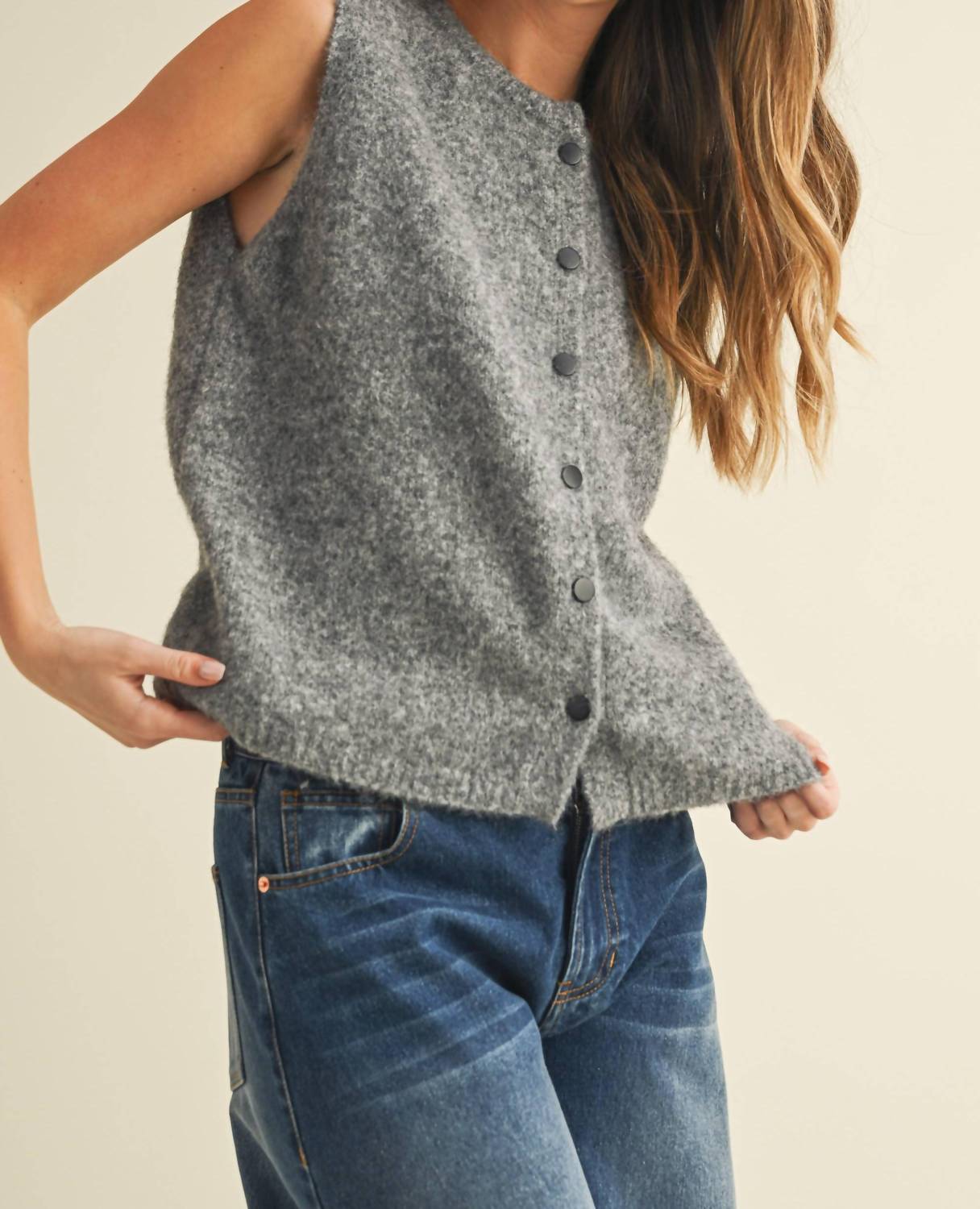 Klesis - Soft Button Detail Sweater Vest