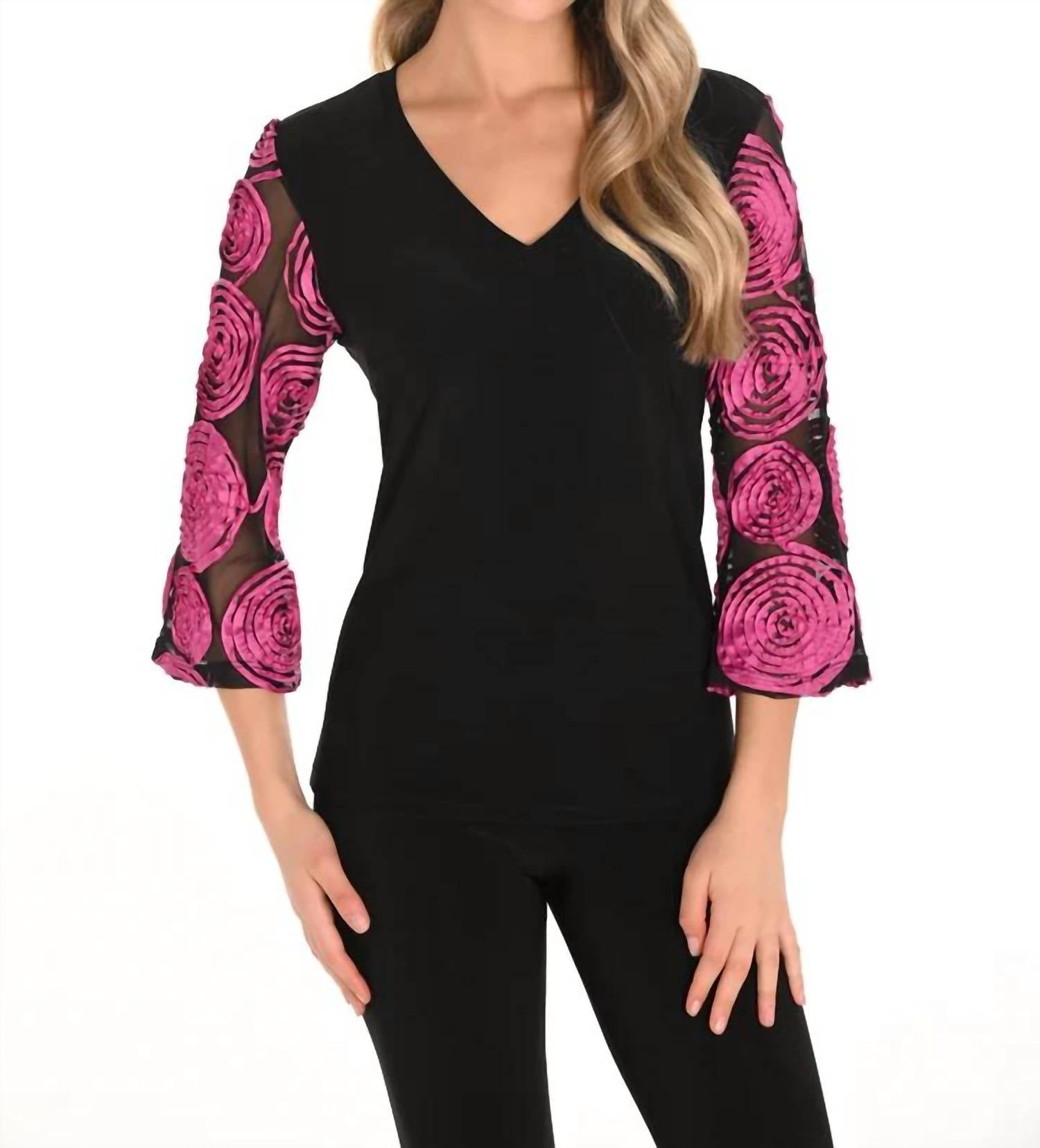 Frank Lyman - Bexley Embroidered Long Sleeve Top