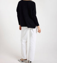 Brodie Cashmere - Charlotte V-neck Jumper