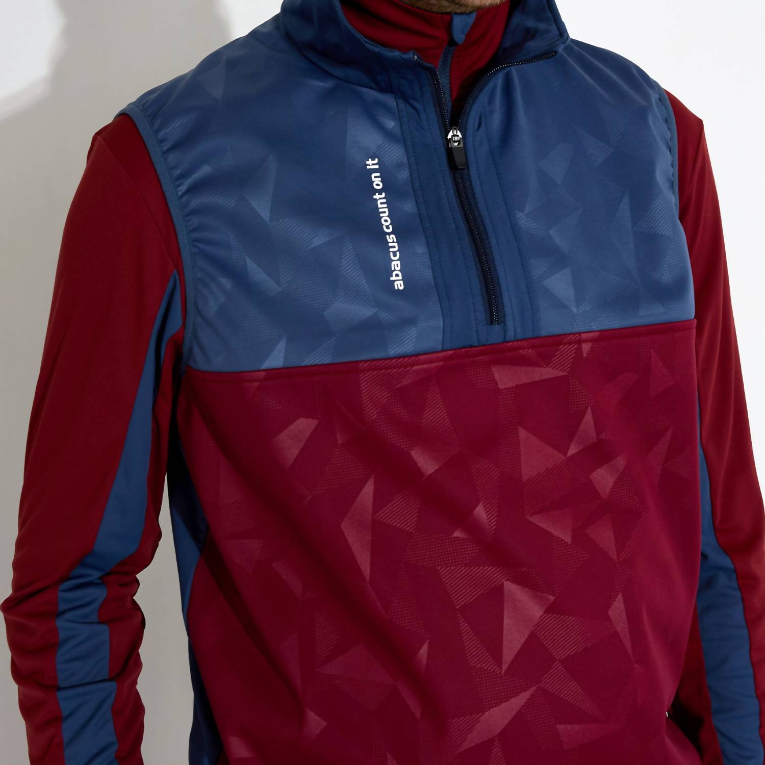 Abacus Sportswear Us - Kingsbarn Hybrid Vest