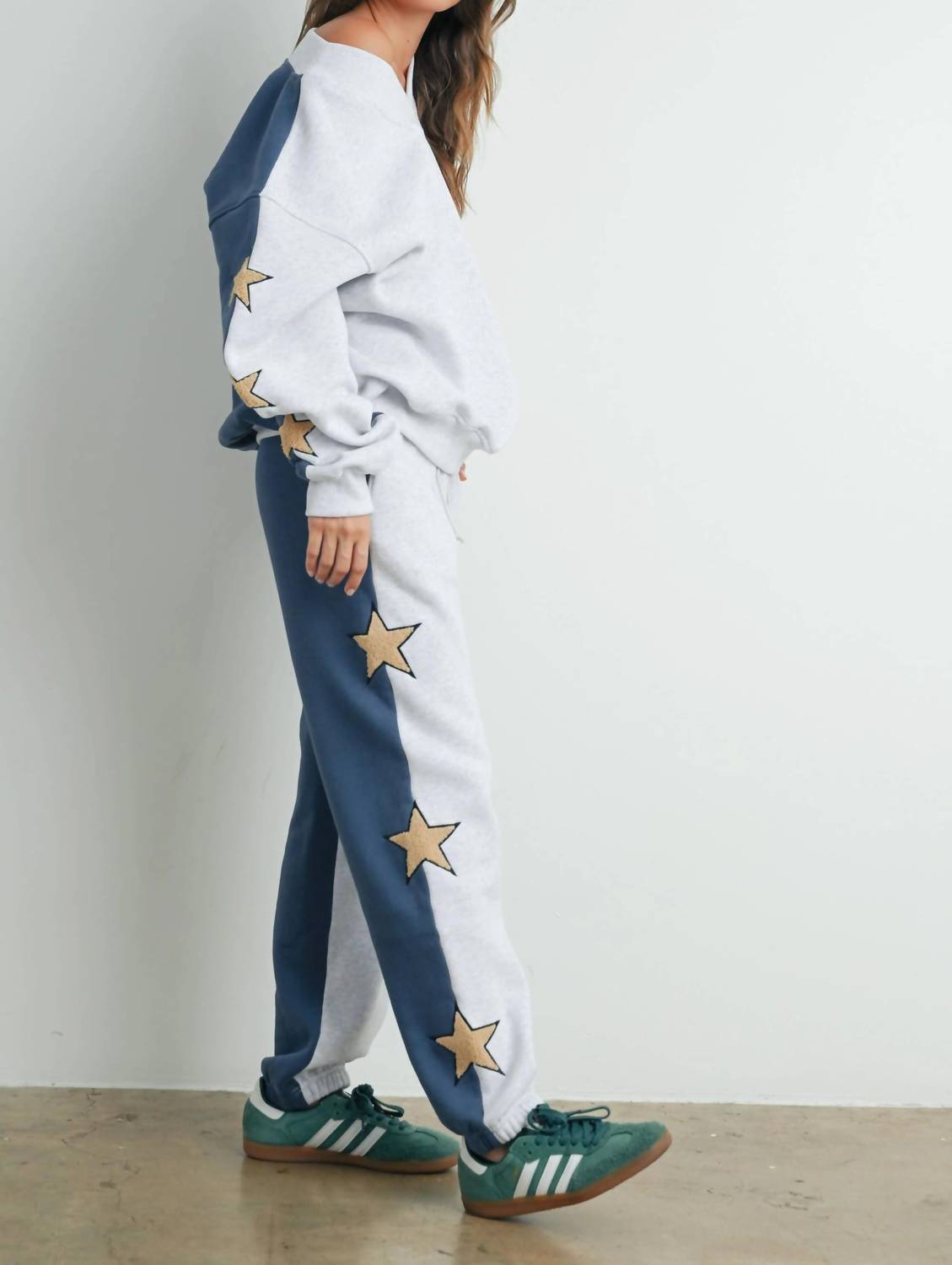 Buttermelon - Color Block Sweatpants With Star Detail