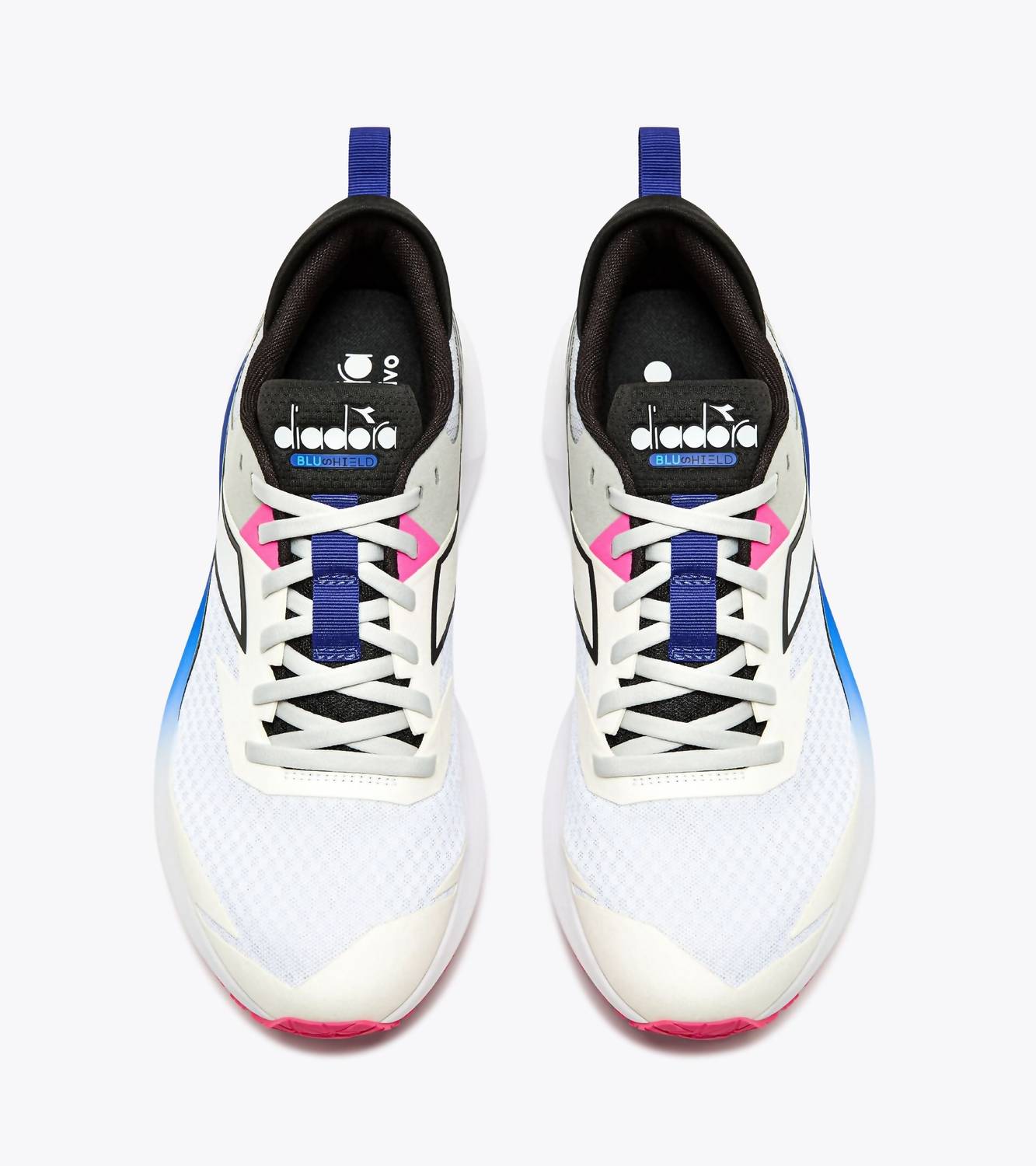 diadora Men's Vigore 3 Shoe in white black silver dd - men's shoe - detail view
