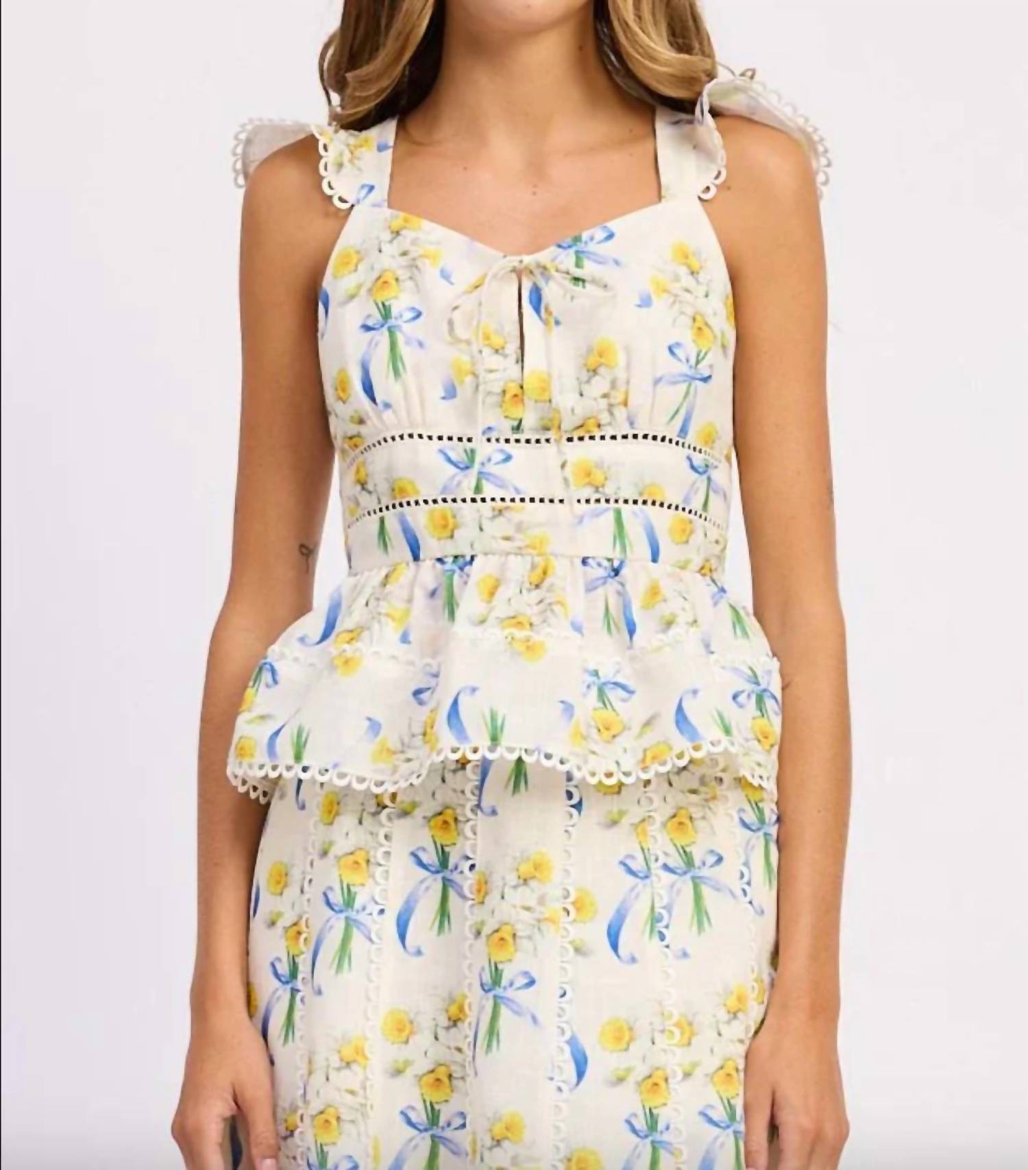En Saison - Audrey Flutter Sleeve Trim Detail Peplum Top