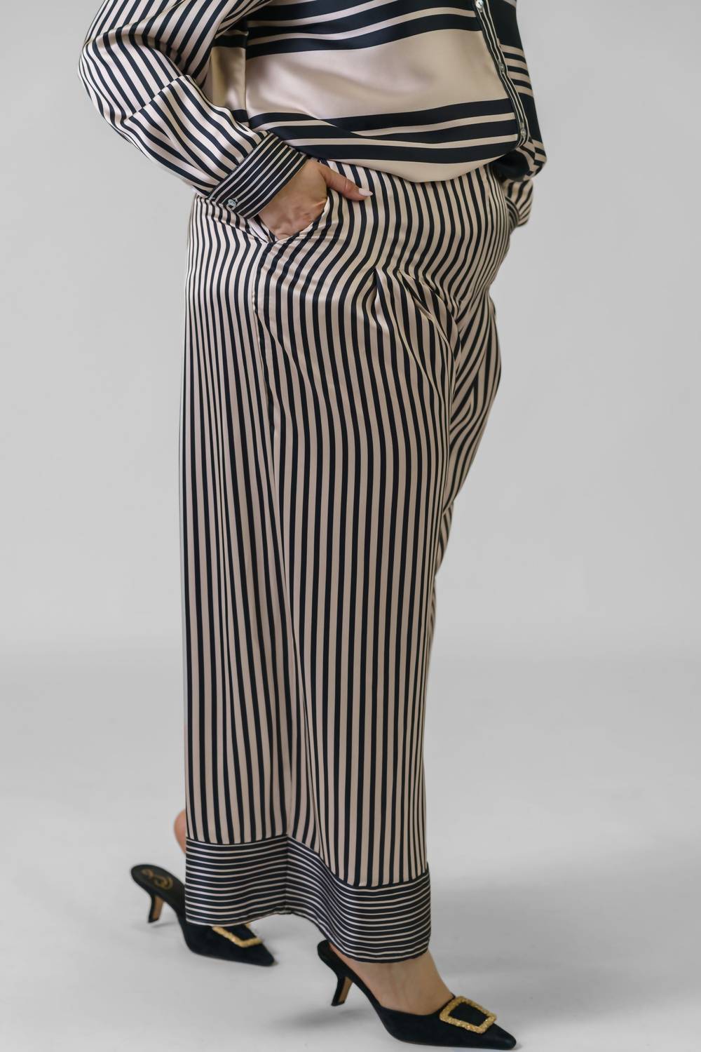 Never Fully Dressed - Mono Stripe Isla Trouser - Plus