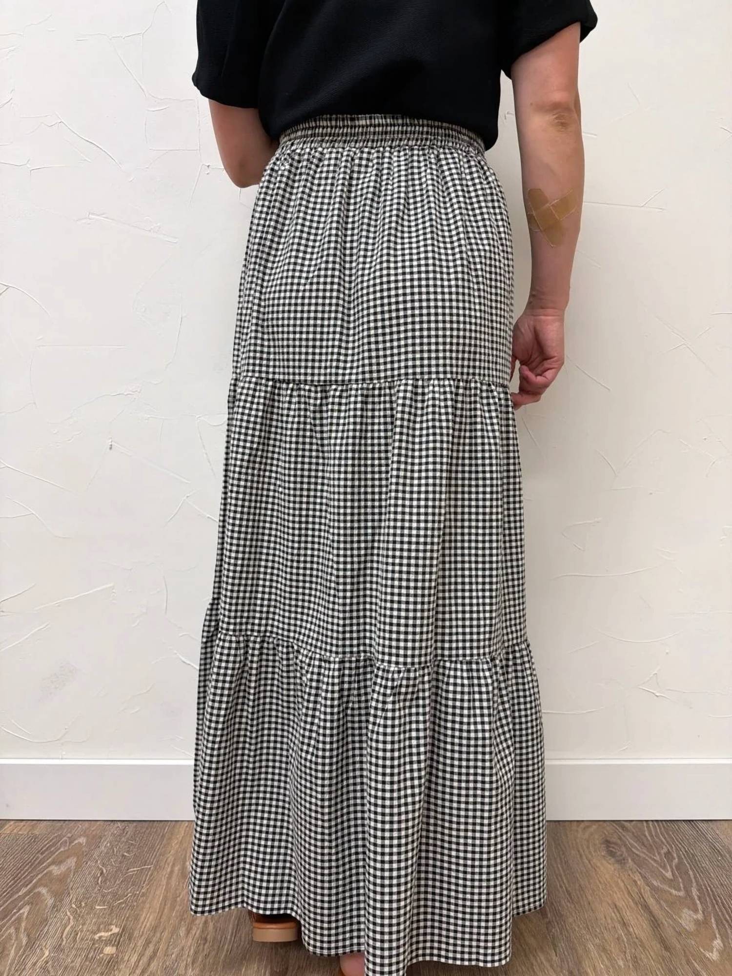 Vine & Love - Plaid Tiered Ruffled Drawstring Maxi Skirt