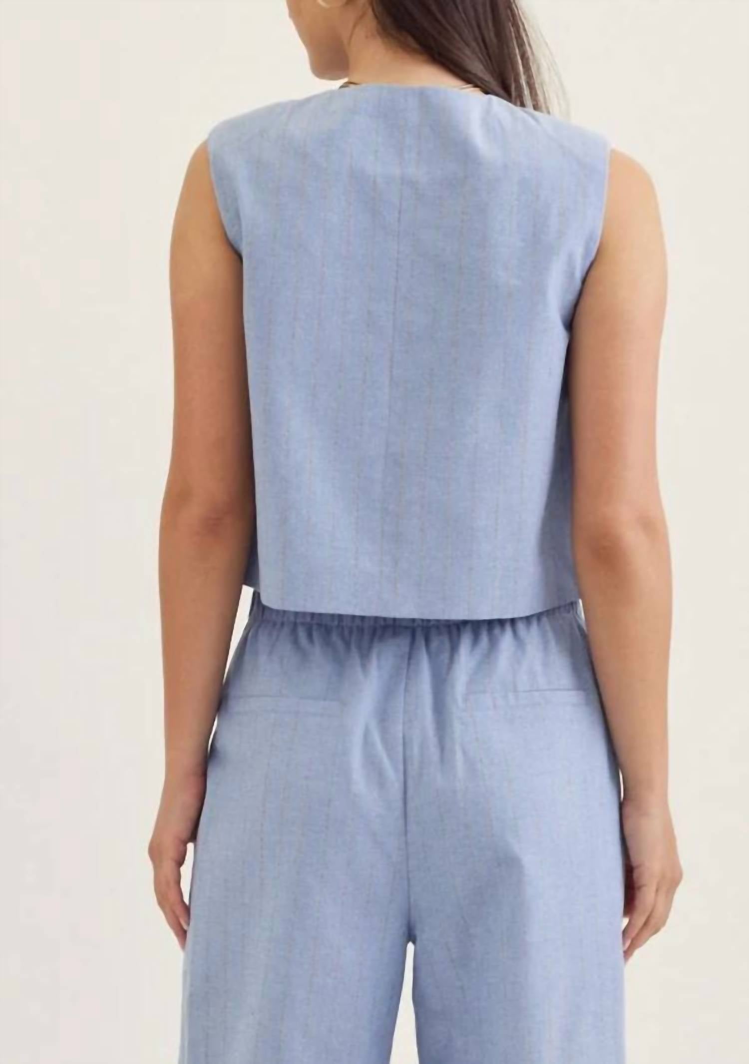 Entro - Striped Sleeveless Cropped Vest