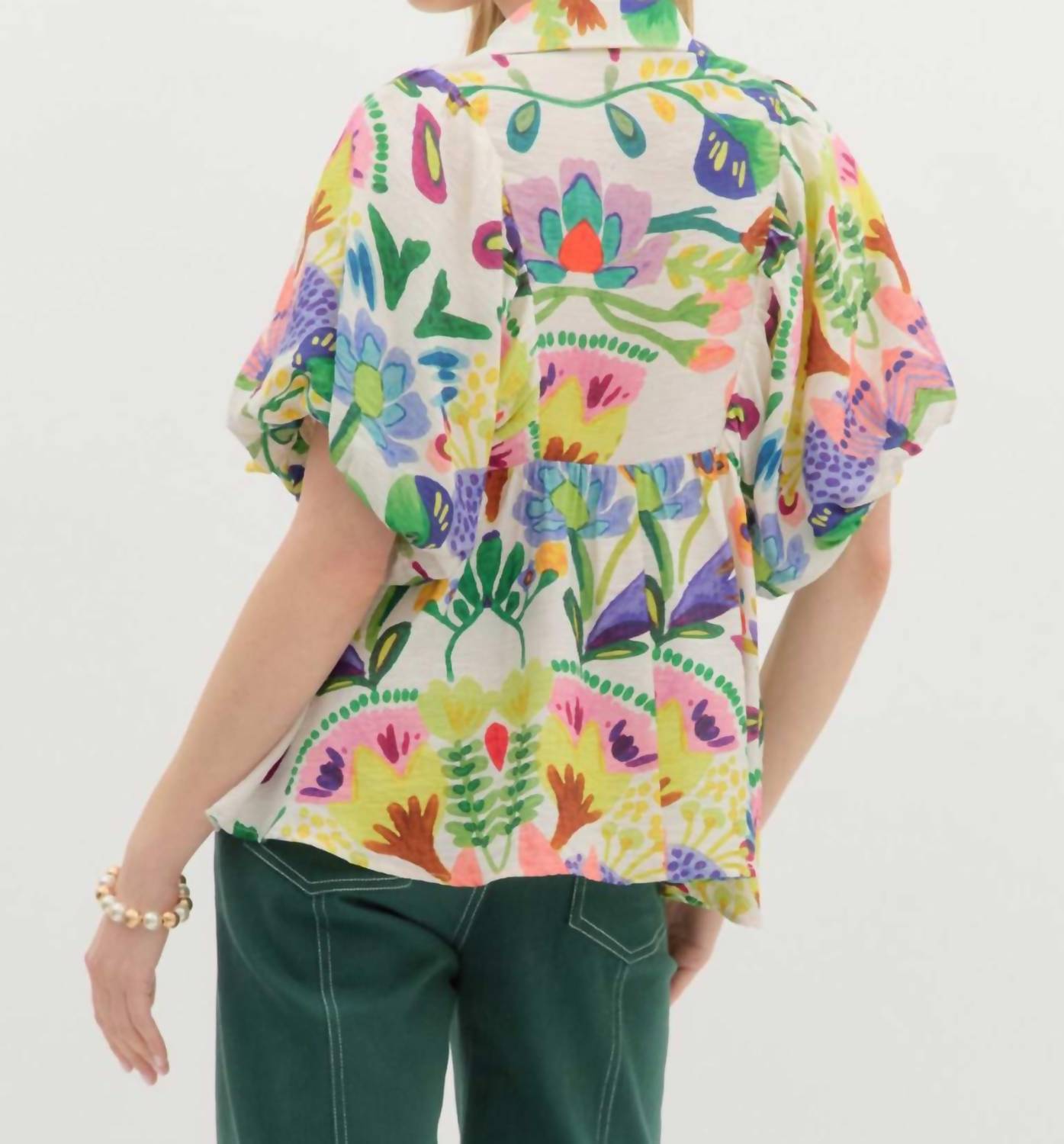 Entro - Floral Smocked Collar Bubble Sleeve Top