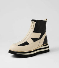 Django & Juliette - Women's Ebbiela Ankle Boots