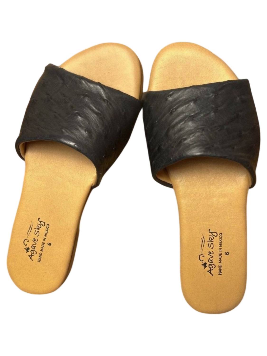 Agave Sky Women's Eva Flat Sandal in black - women's sandal