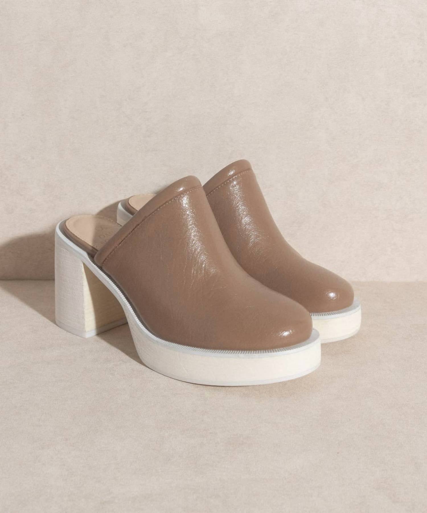 Oasis Society - Women's The Ava Clog