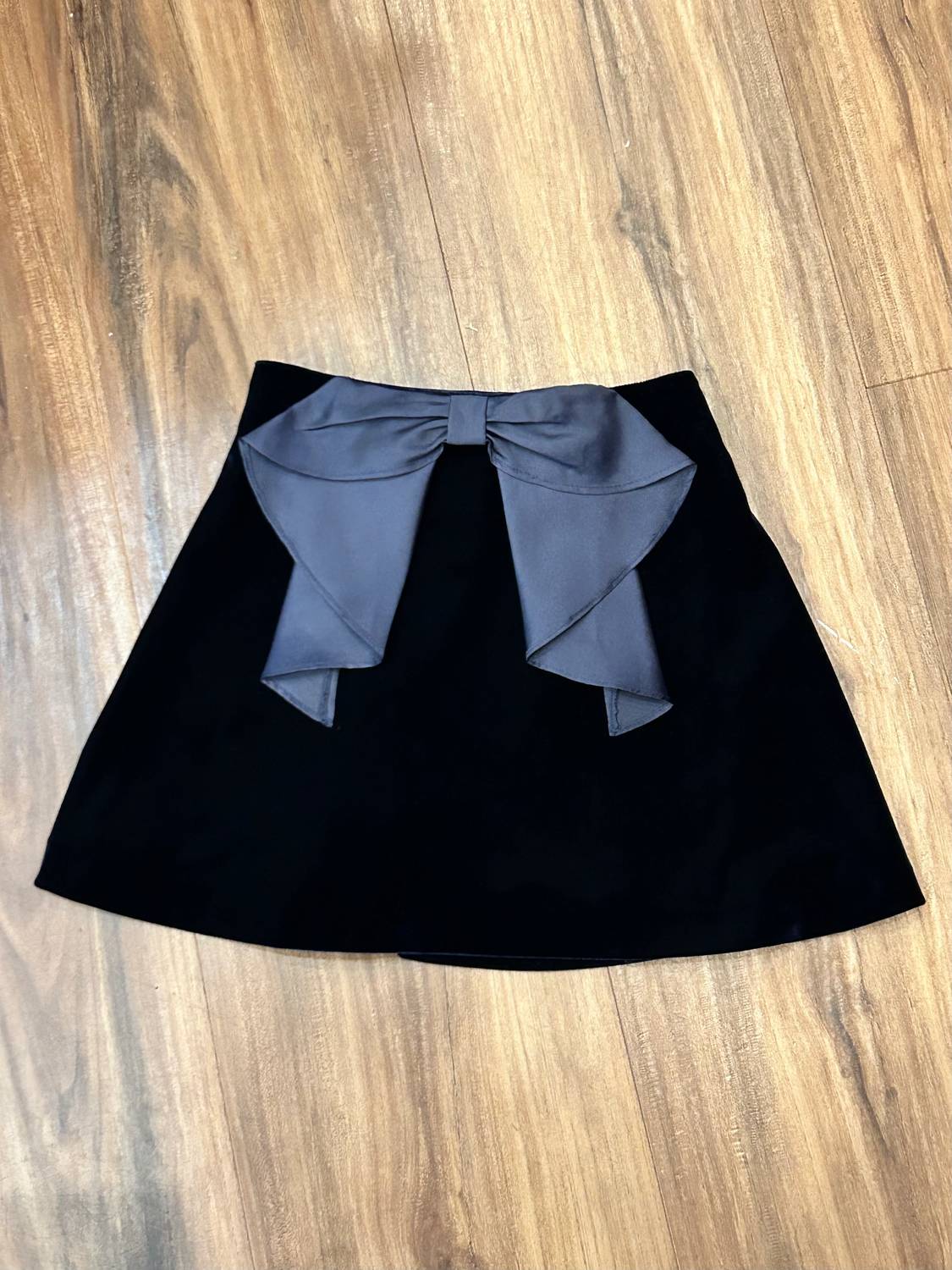 Sarah Louise - Girl's Velvet Skirt Wirh Bow