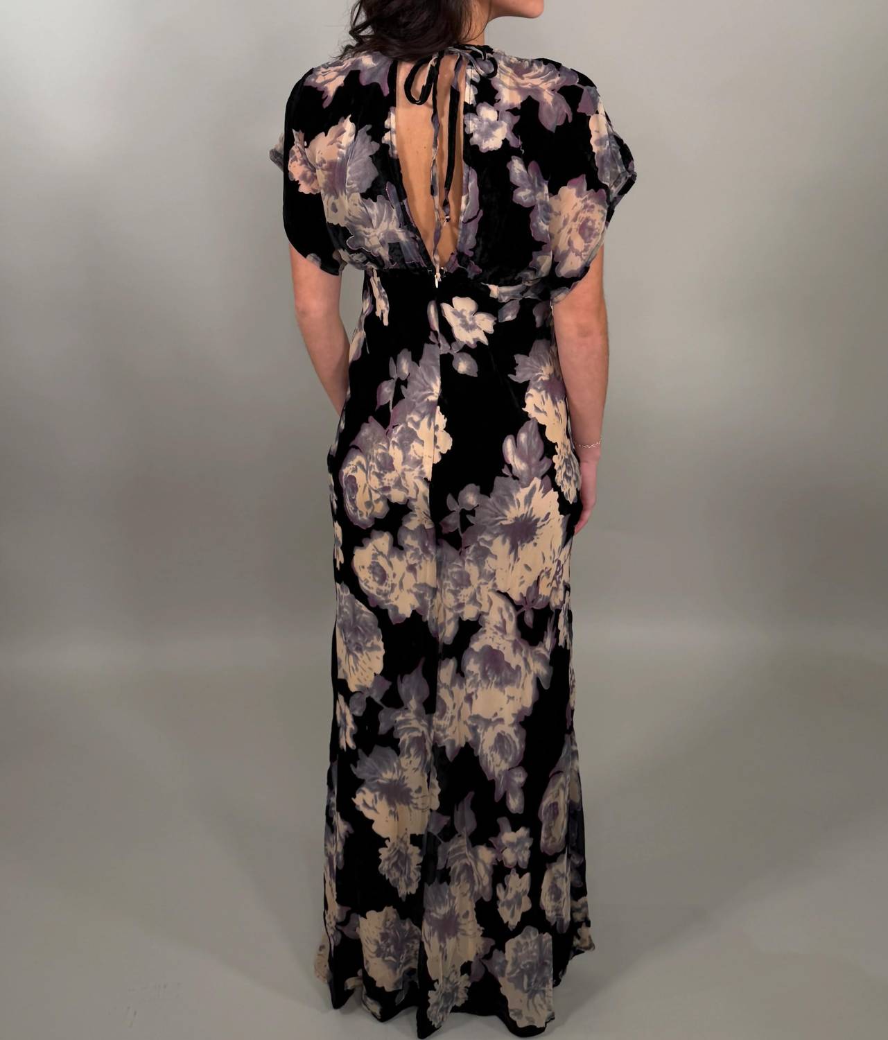 By Together - Elegant Floral Velvet Maxi Dress