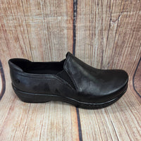 Klogs Footwear - Women's Moxy Leather Clog