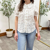 Doe And Rae - Floral Button Up Peter Pan Collared Blouse