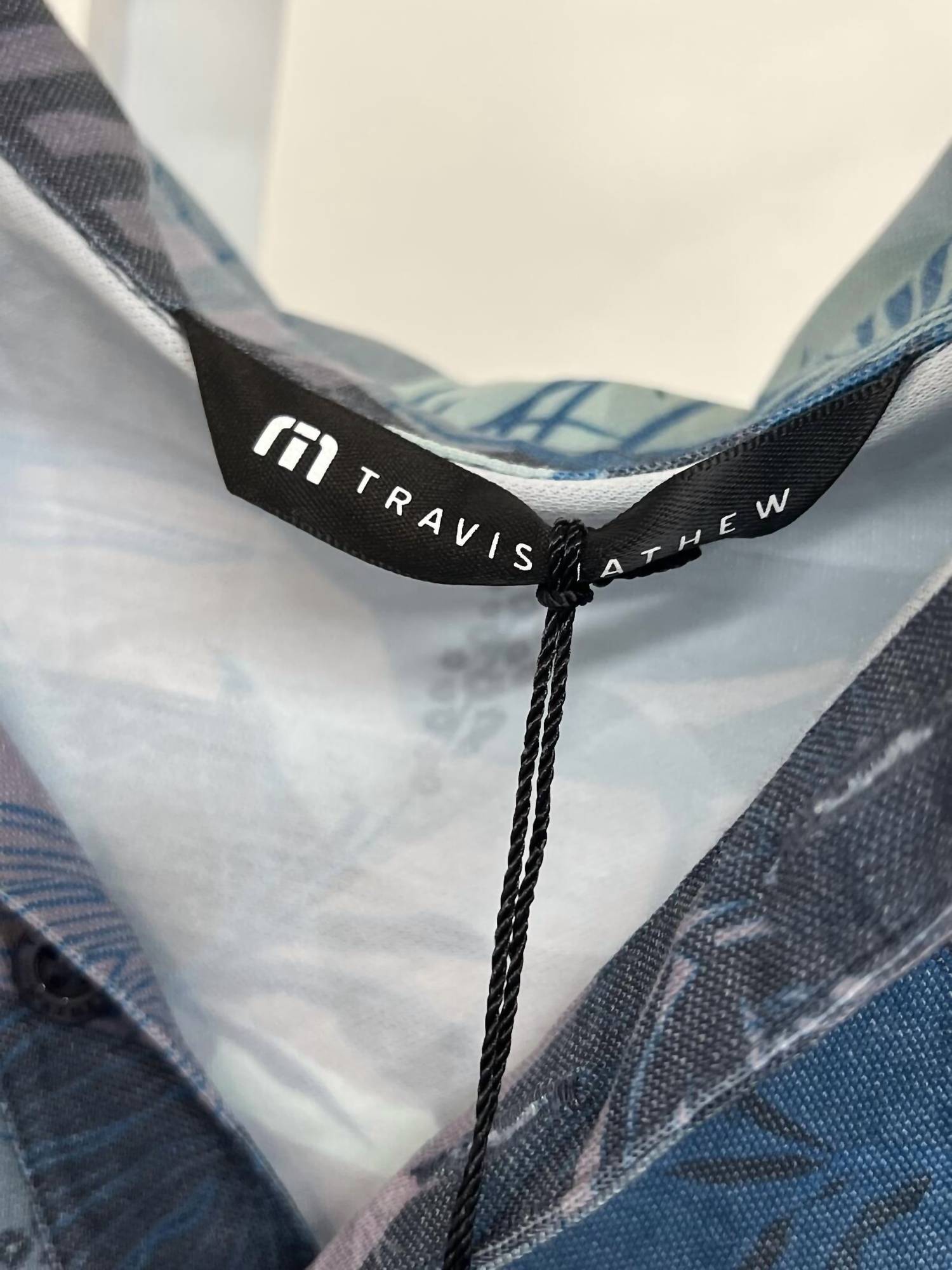 Travismathew - Men's Featherweight Summer Polo Shirt