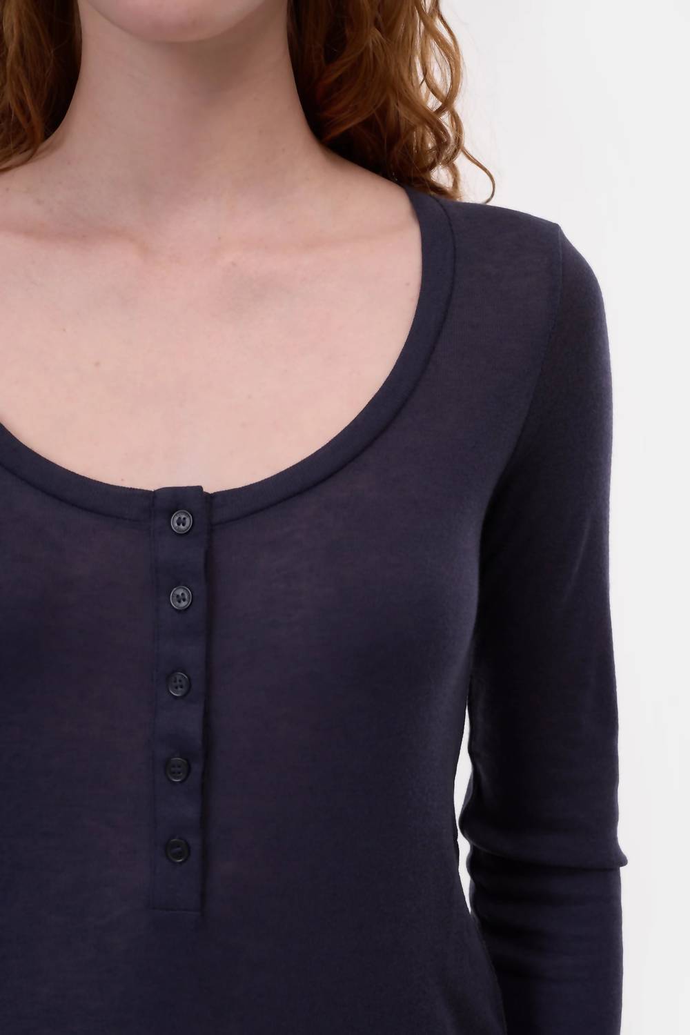 Closed - Deep Neck Long Sleeve Tee