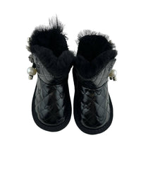 doe a dear Girl's Fur Trim Pearl Charm Quilted Boots in black - kids' boots - detail view