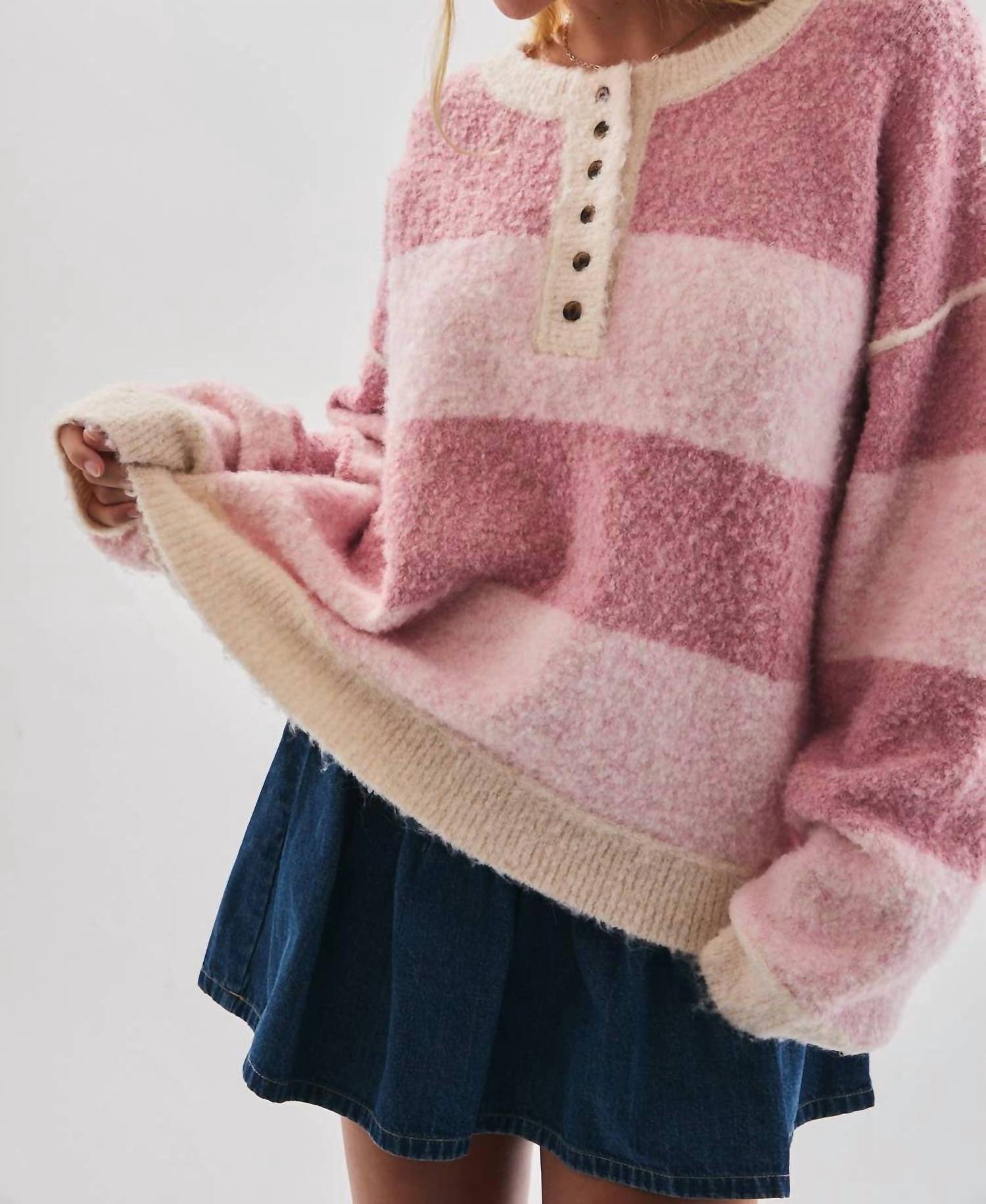 Le Lis - Long Sleeve Knit Henley Sweater Top