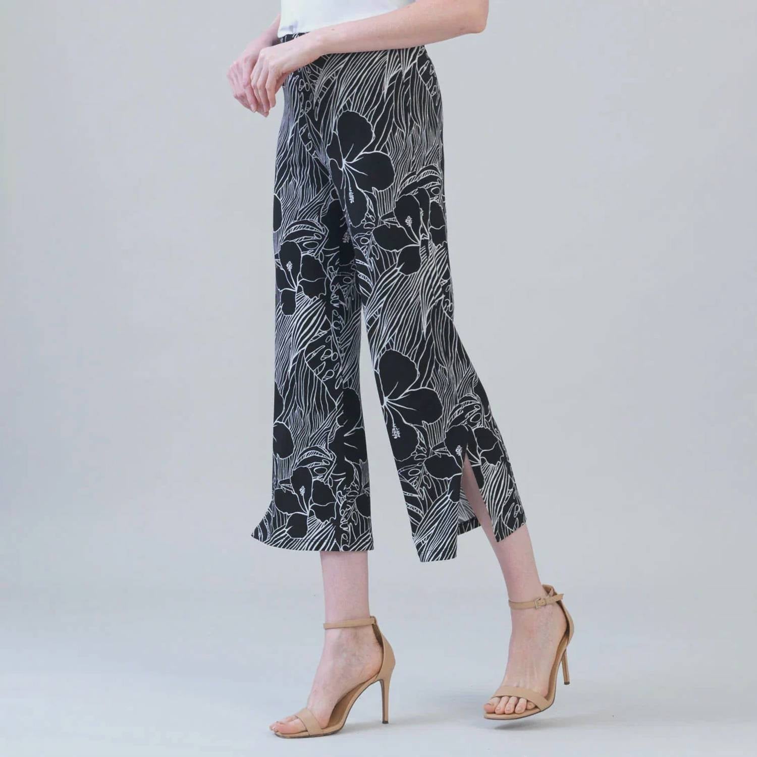 Clara Sun Woo - Floral Print Ankle Pants