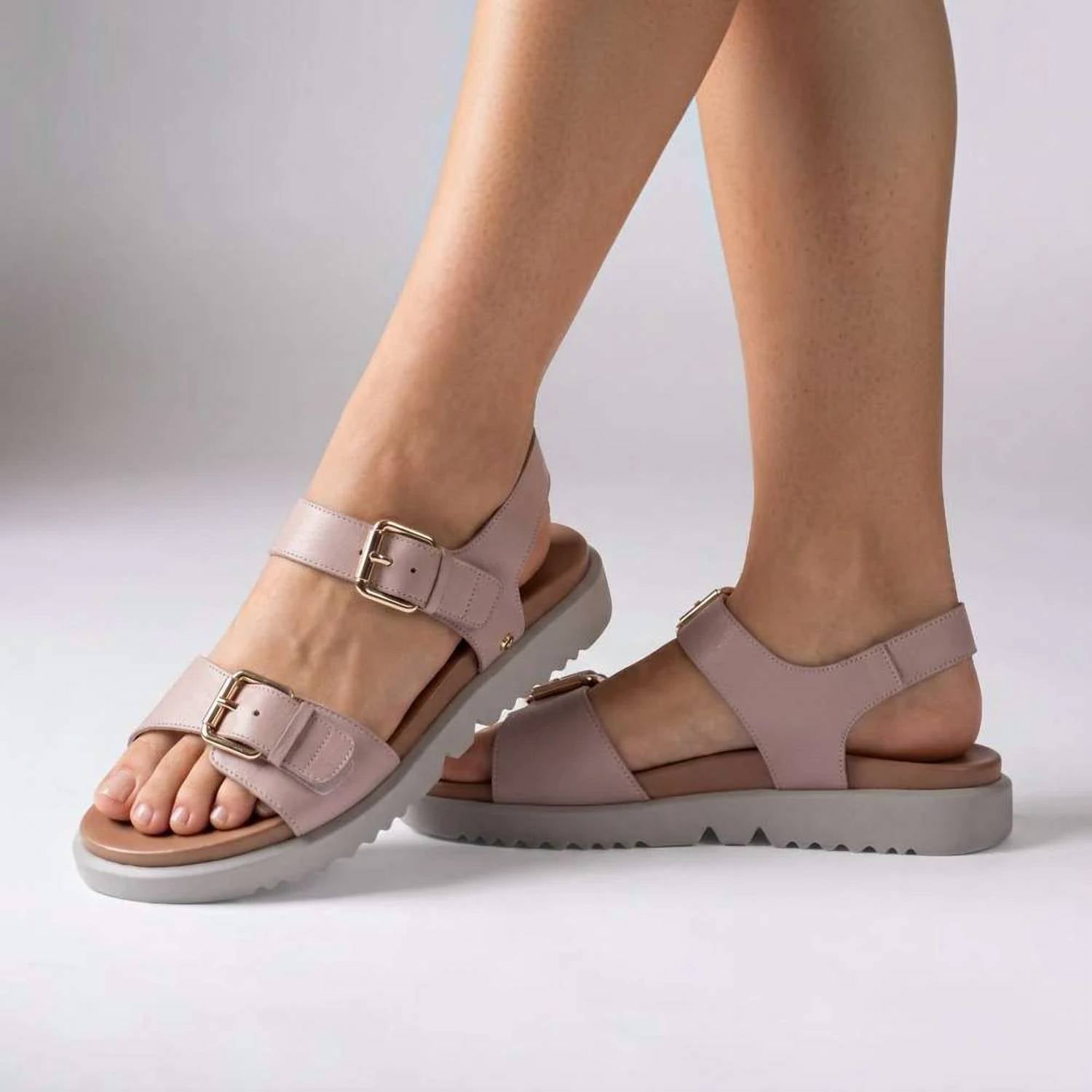 Revere - Women's Cyprus Sandal