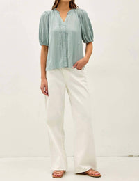 Be Cool - Clarissa Linen Blouse